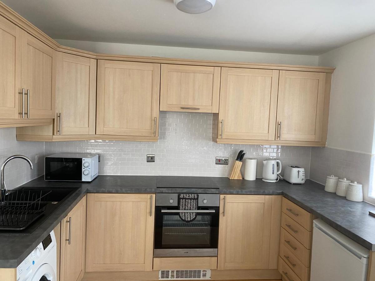 Marine Viewing 2 Bedrooms Flat Manchester Extérieur photo